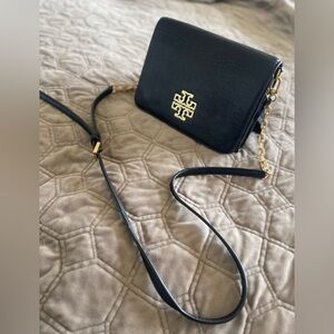 Tory Burch Black Leather Crossbody Bag, Chain Strap–Adjustable, Gold Hardware